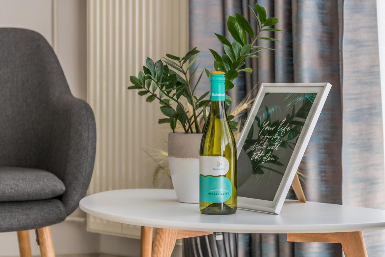 Villa 21 Boutique Rooms Balatonalmádi Dış mekan fotoğraf
