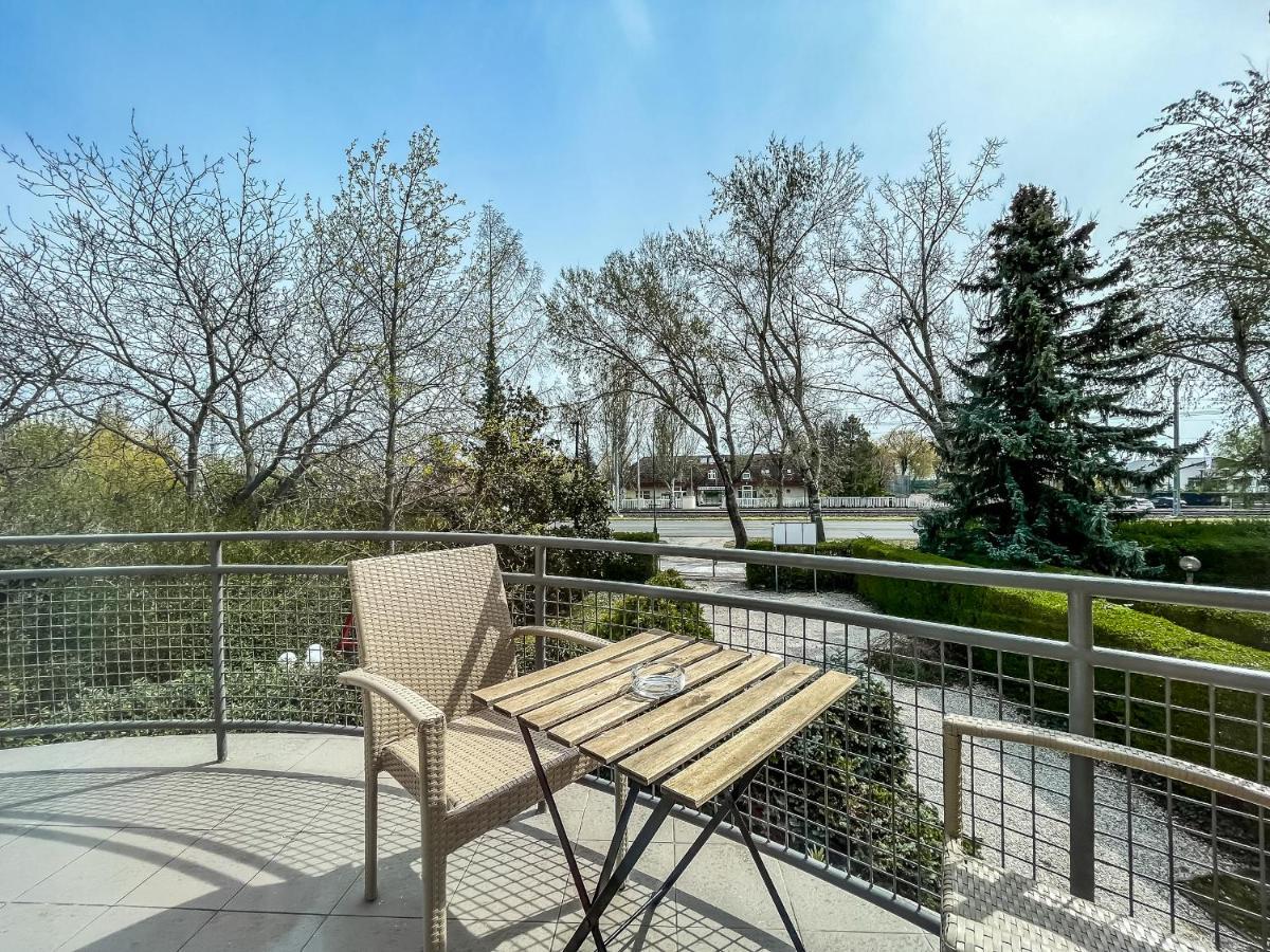 Villa 21 Boutique Rooms Balatonalmádi Dış mekan fotoğraf